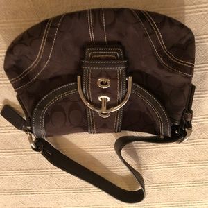 Coach- small authentic purse//excellent condition